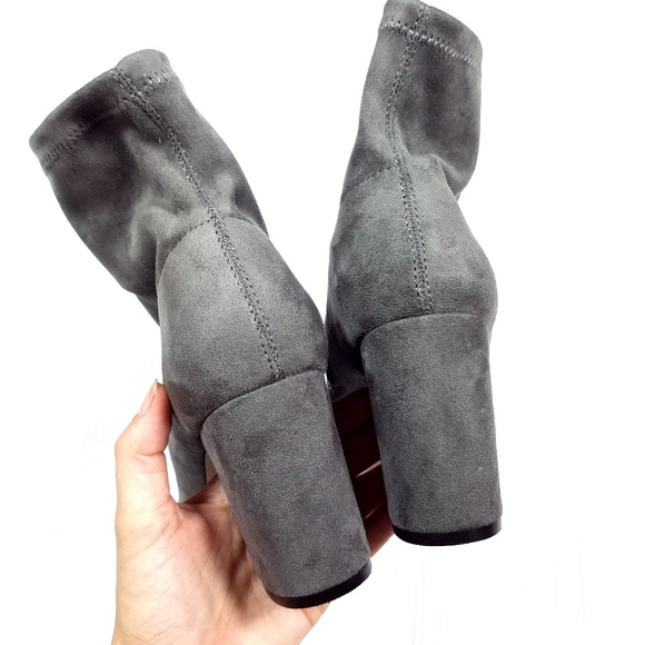 Steve Madden Lolli Gray Suede Ankle Boots - Picture 3 of 7